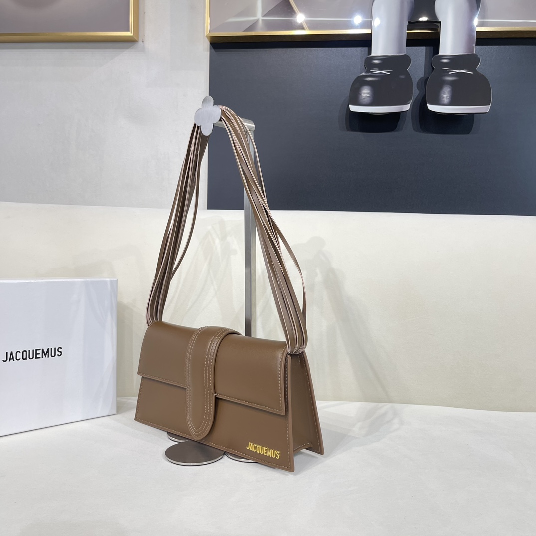 Jacquemus Satchel Bags